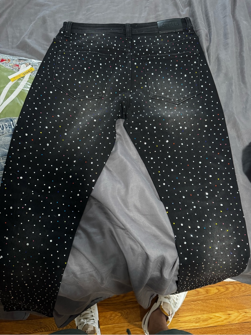 GFTD LA Men’s Slim fit multi colored Rhinestone black jeans. Sz 32